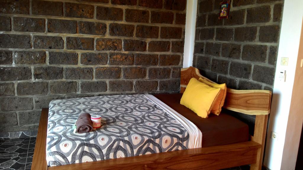 Gubug Balian Beach Bungalow Selemadeg  Bagian luar foto