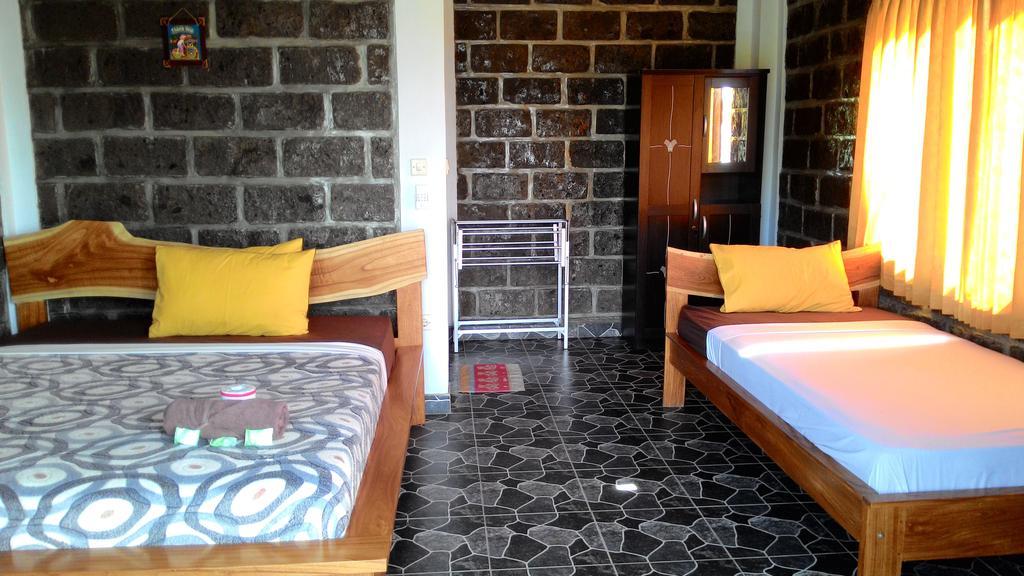 Gubug Balian Beach Bungalow Selemadeg  Bagian luar foto