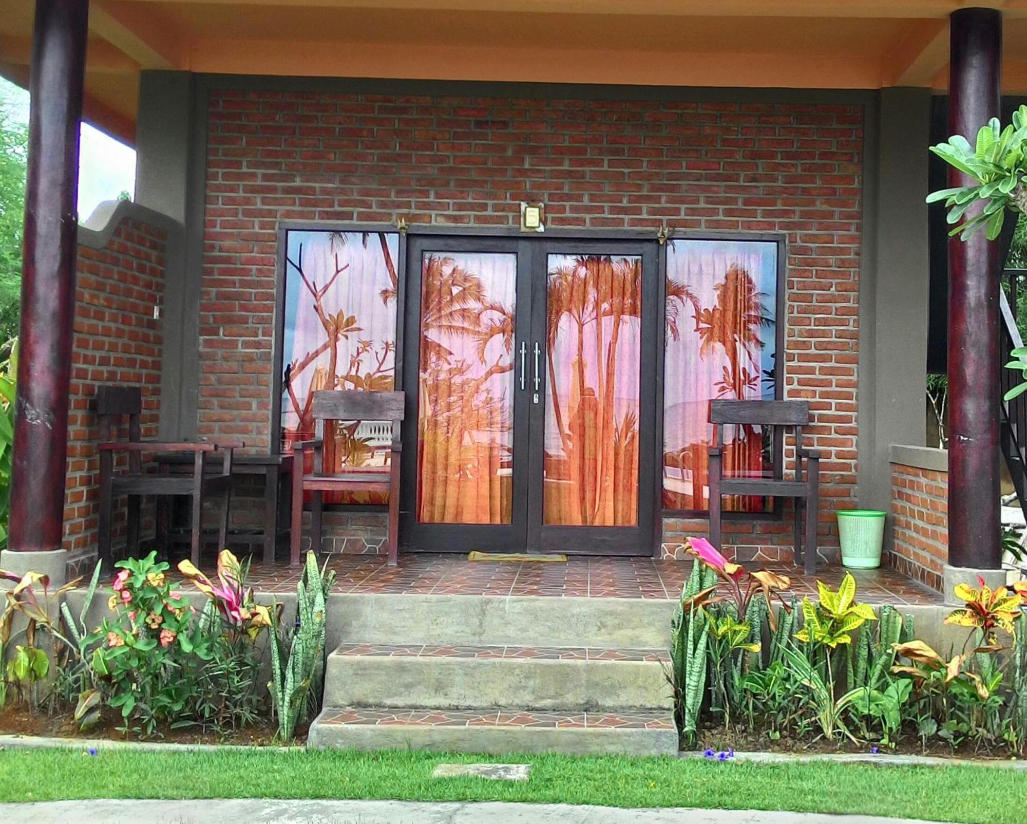 Gubug Balian Beach Bungalow Selemadeg  Ruang foto